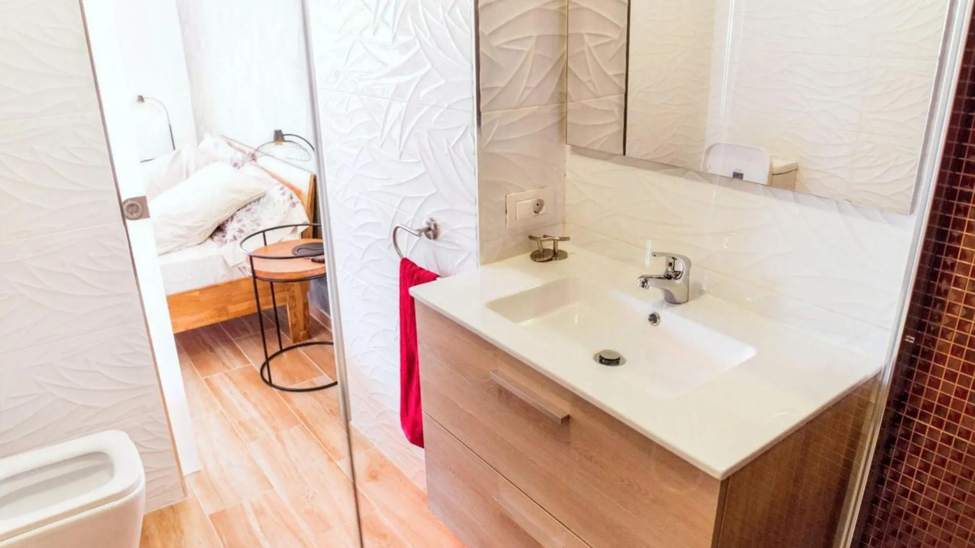 Elegant Apartment With Mountain View In Playa De La Americas 60 Sqm Shared Pool Playa de las Américas